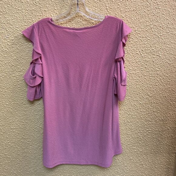 Apt 9 cold shoulder top - Picture 3 of 3